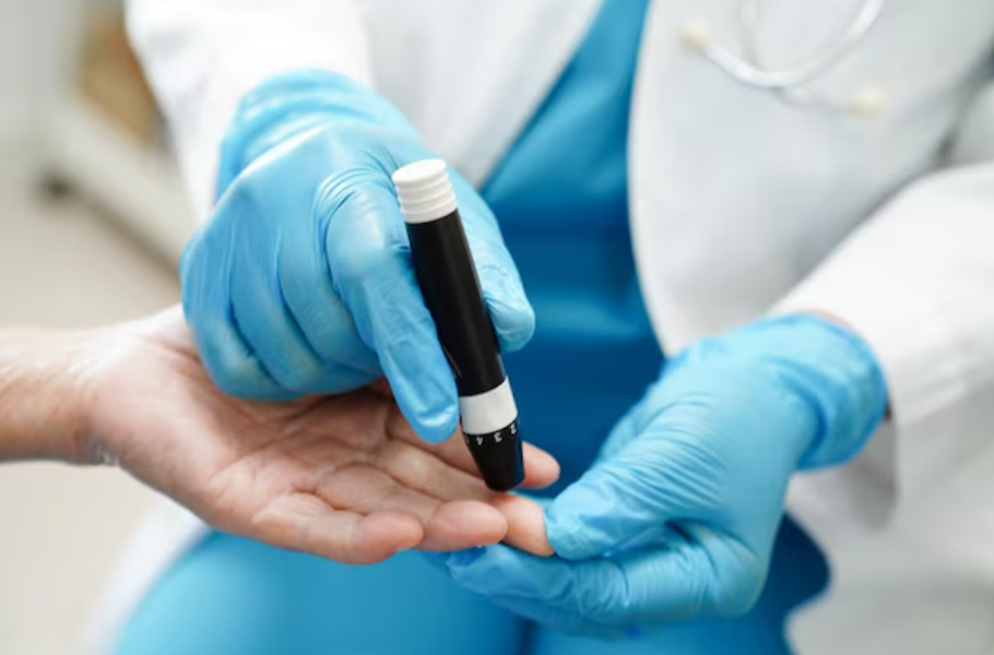 Diabetic Treatment in Ambattur – Complete and Reliable main image
