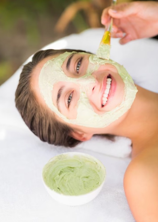 Ayurvedic Skin Whitening Cream in Pune – Radiance Rooted in Nature main image