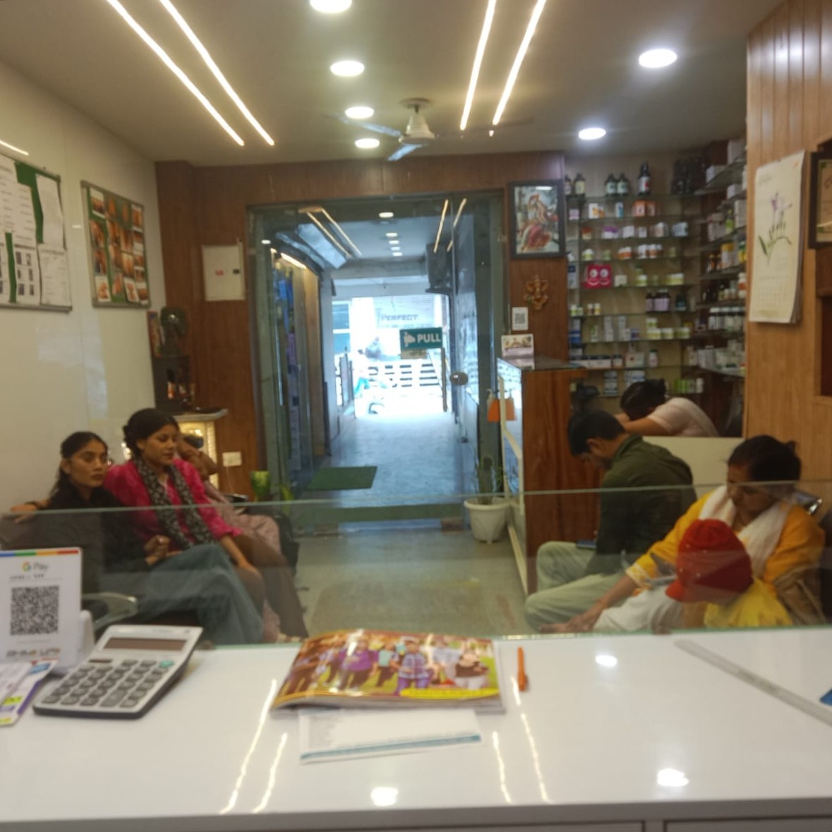 AGNIVESH MULTI SPECIALITY HOSPITAL, DWARKA PILLAR no. 798 main image