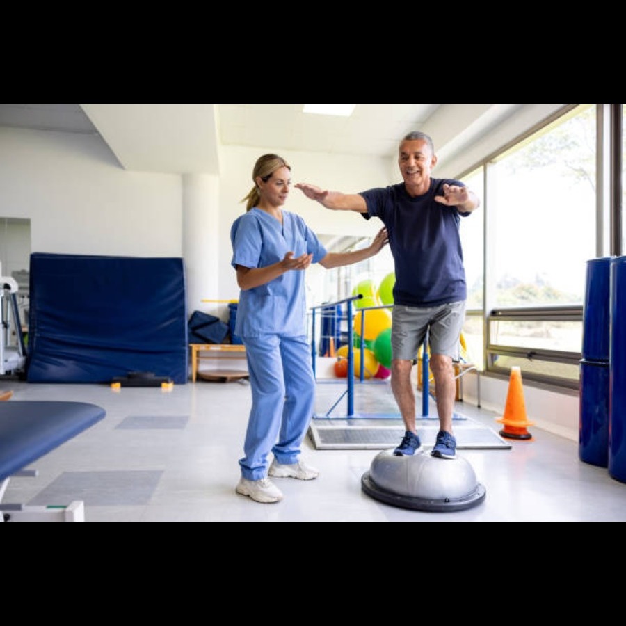Best Physiotherapist in Mahim main image