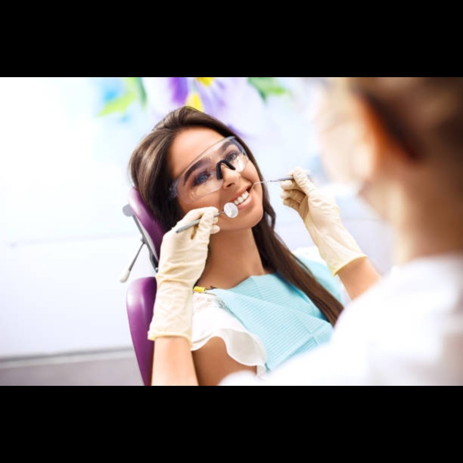 Dental Check-ups & Cleaning Clinic in Mahim main image