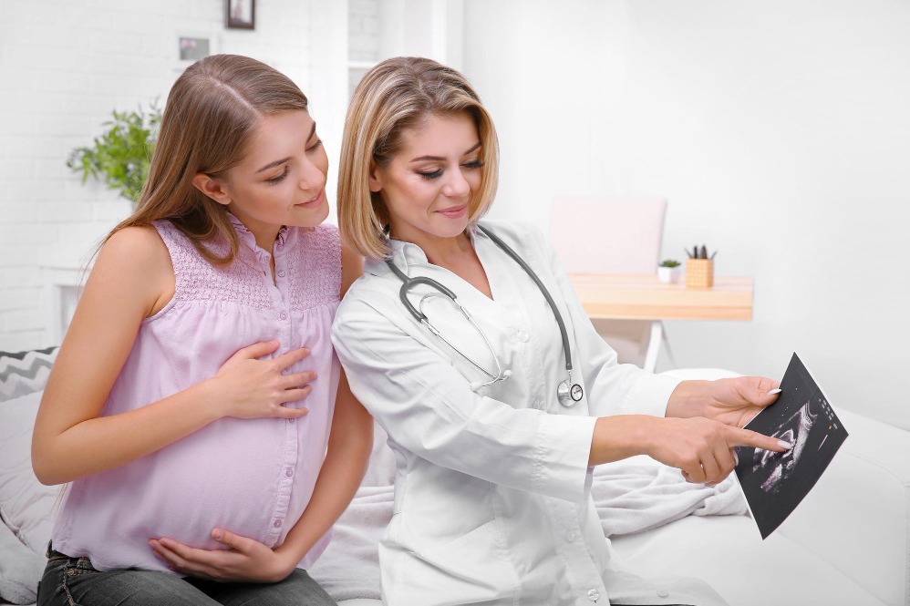 Obstetrics and gynaecology clinic in Thirumullaivoyal  main image