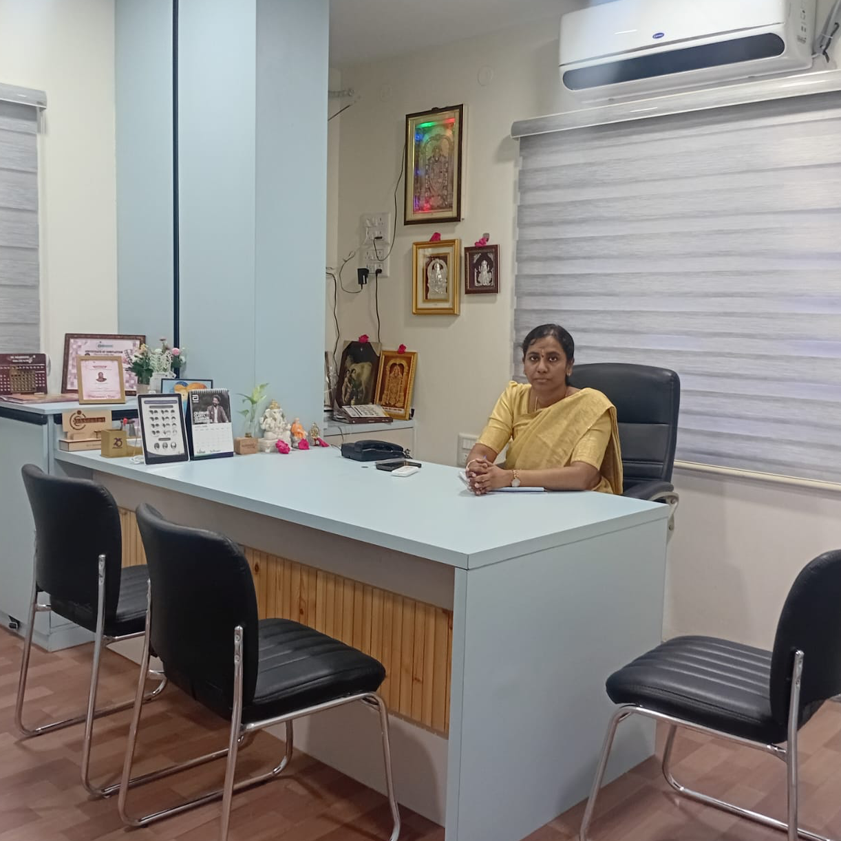 Dr.Valarma
