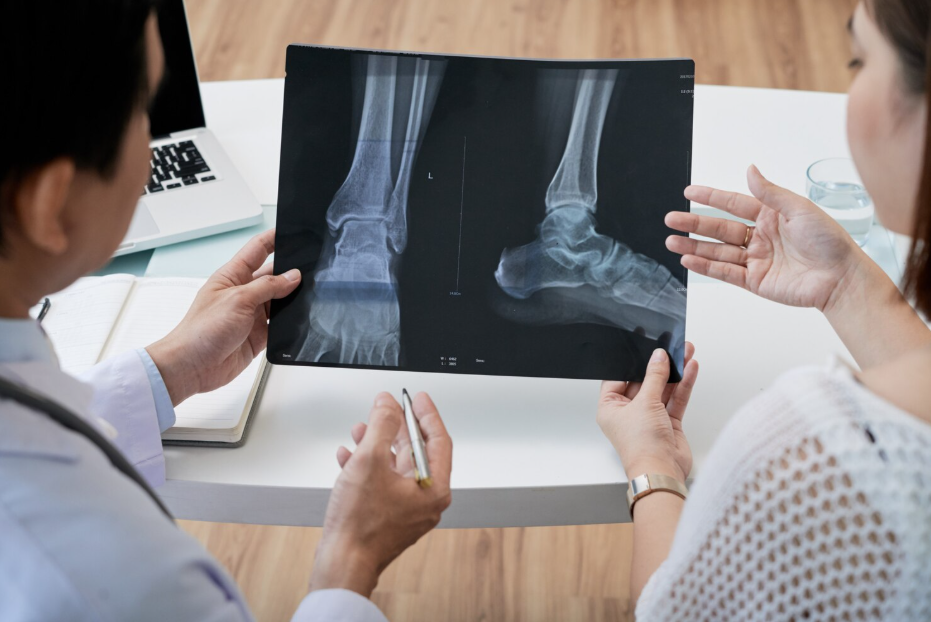 Bone Fracture Treatment in Ambattur main image