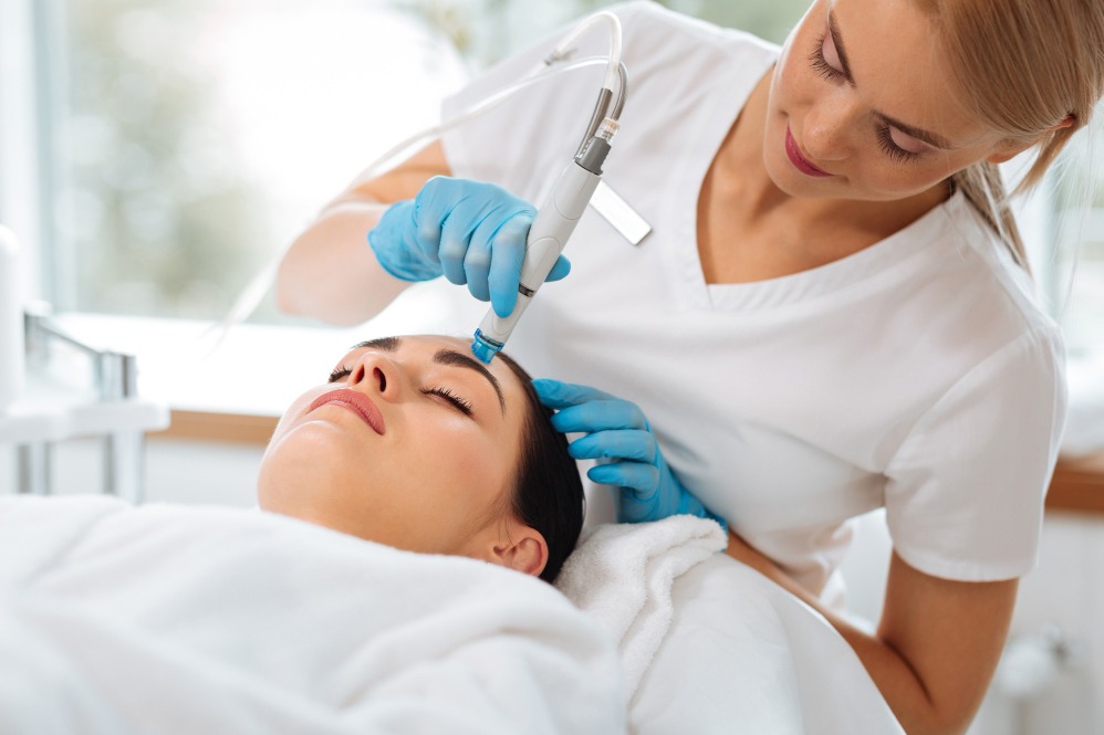Hydrafacial in Chennai for Instantly Refreshed and Radiant Skin main image
