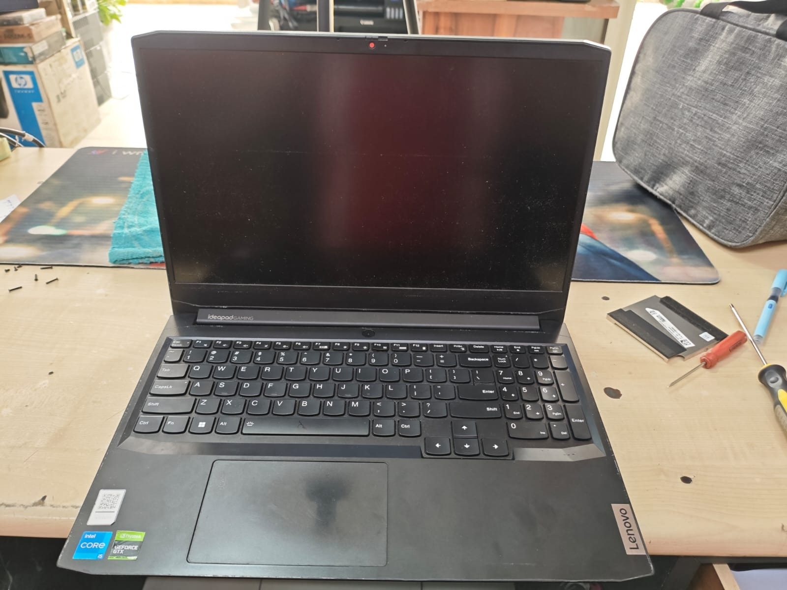 # Lenovo L
