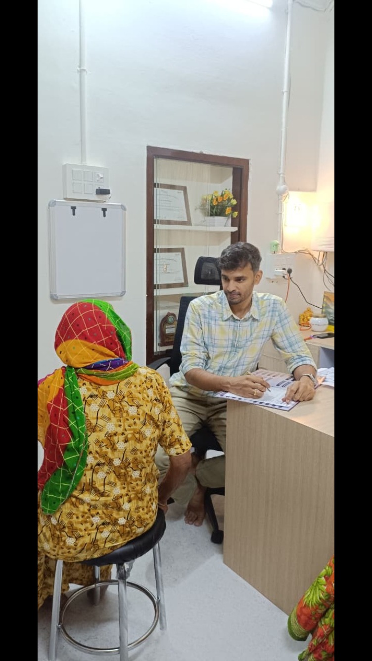 Best orthopedic surgeon Trichy main image