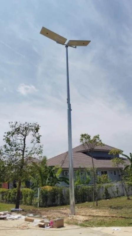 6m GI Tubular Pole with 20W All-in-One Solar LED Street Light in nagpur