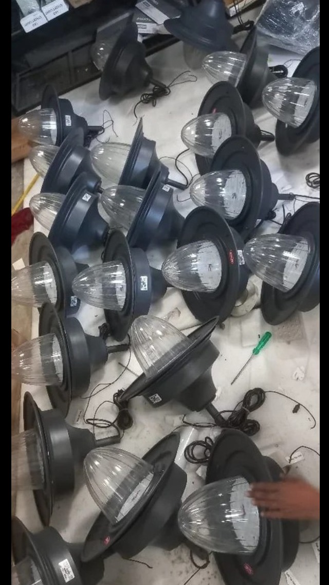 Decorative LED Garden Post Top Light