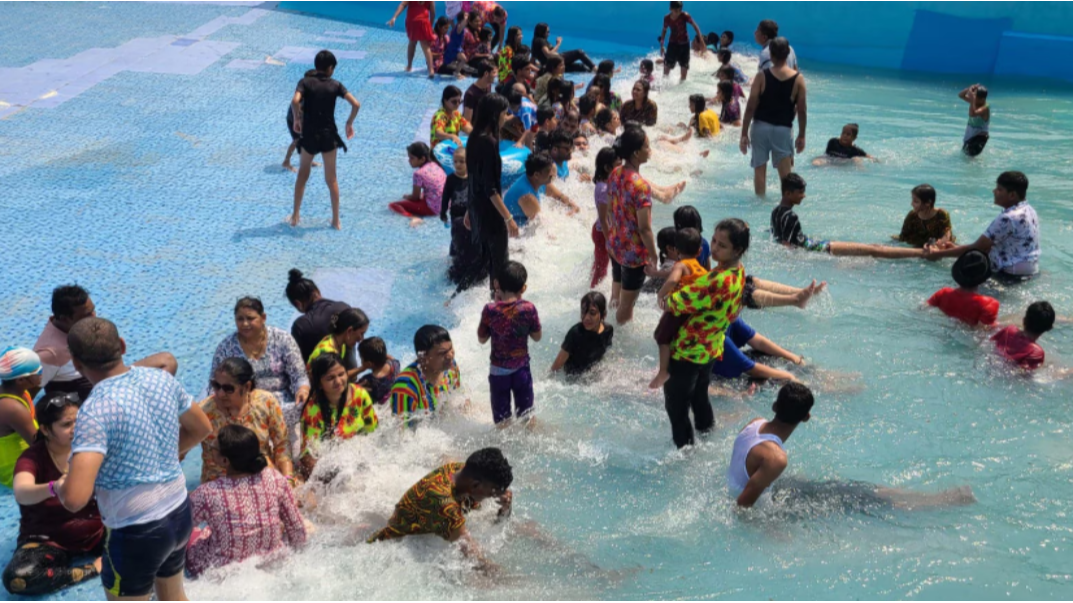 Discover Why a Wave Pool Water Park in Nagpur Appeals to Every Age Group