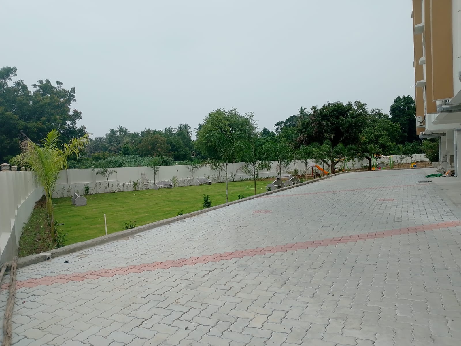Apartment promoters in Thiruvanaikoil