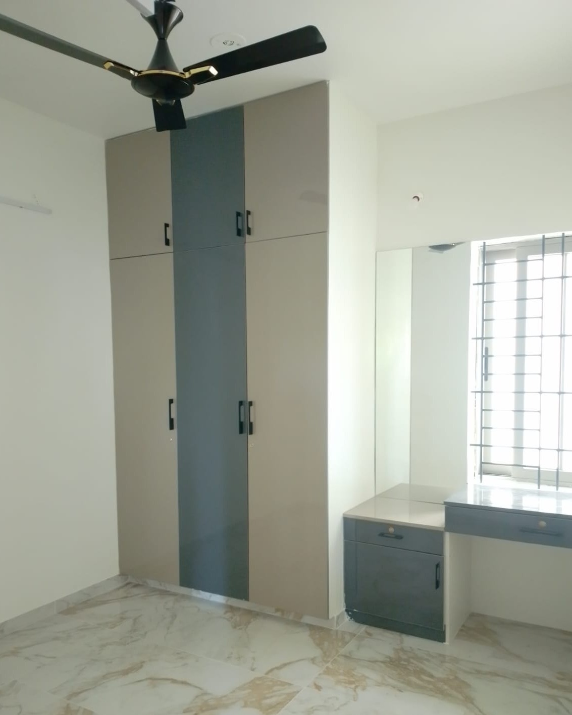 3 BHK flats for sale in Thiruvanaikoil