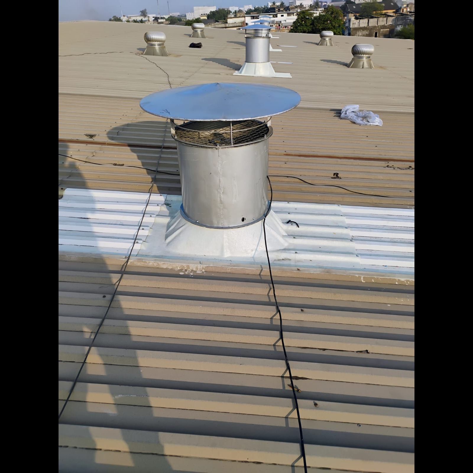 Motorized Roof Exhaust Fan
A Motorized Roof Exhaust Fan is a roof-mounted ventilation system design...