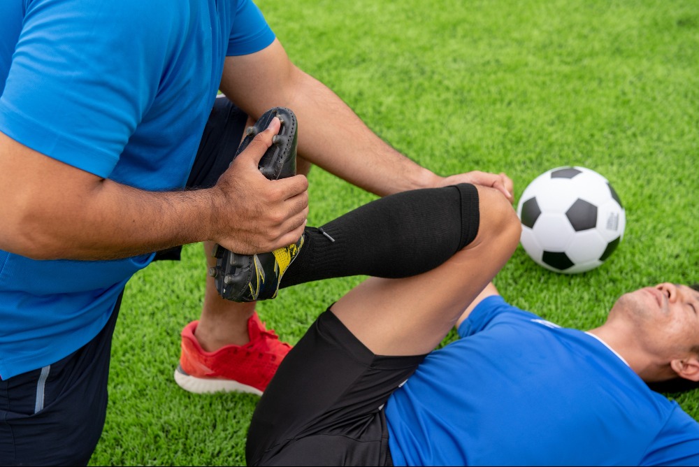 Returning to Active Living With a Sports Injury Treatment Specialist