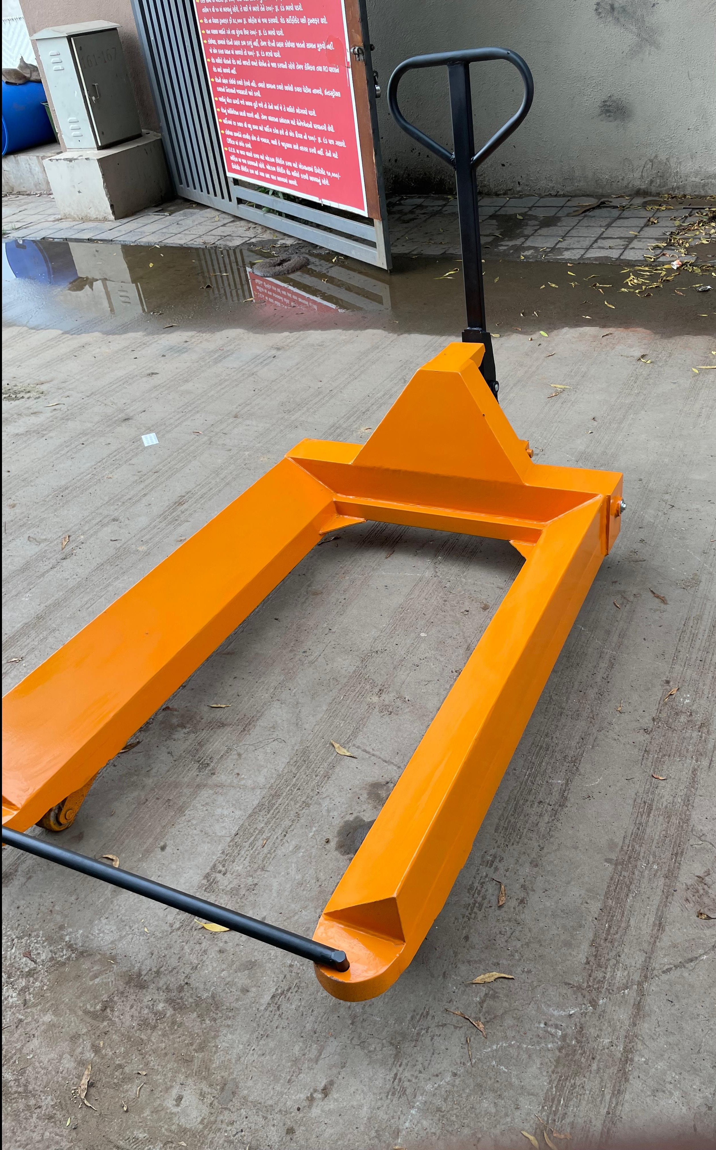 Paper Roll Pallet truck Supplier In Pithampur Indore