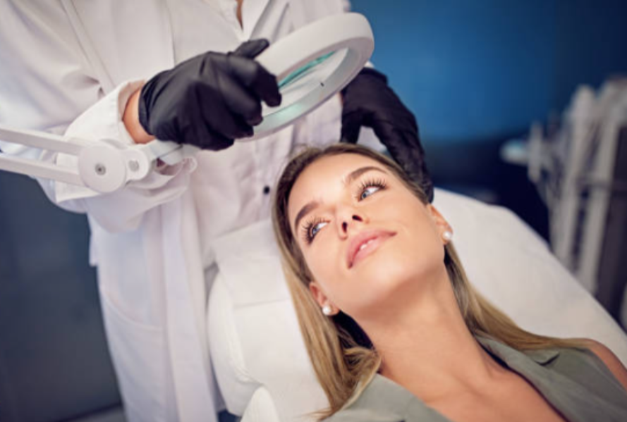 Choosing Skin Treatment in Malad West for Persistent Skin Concerns