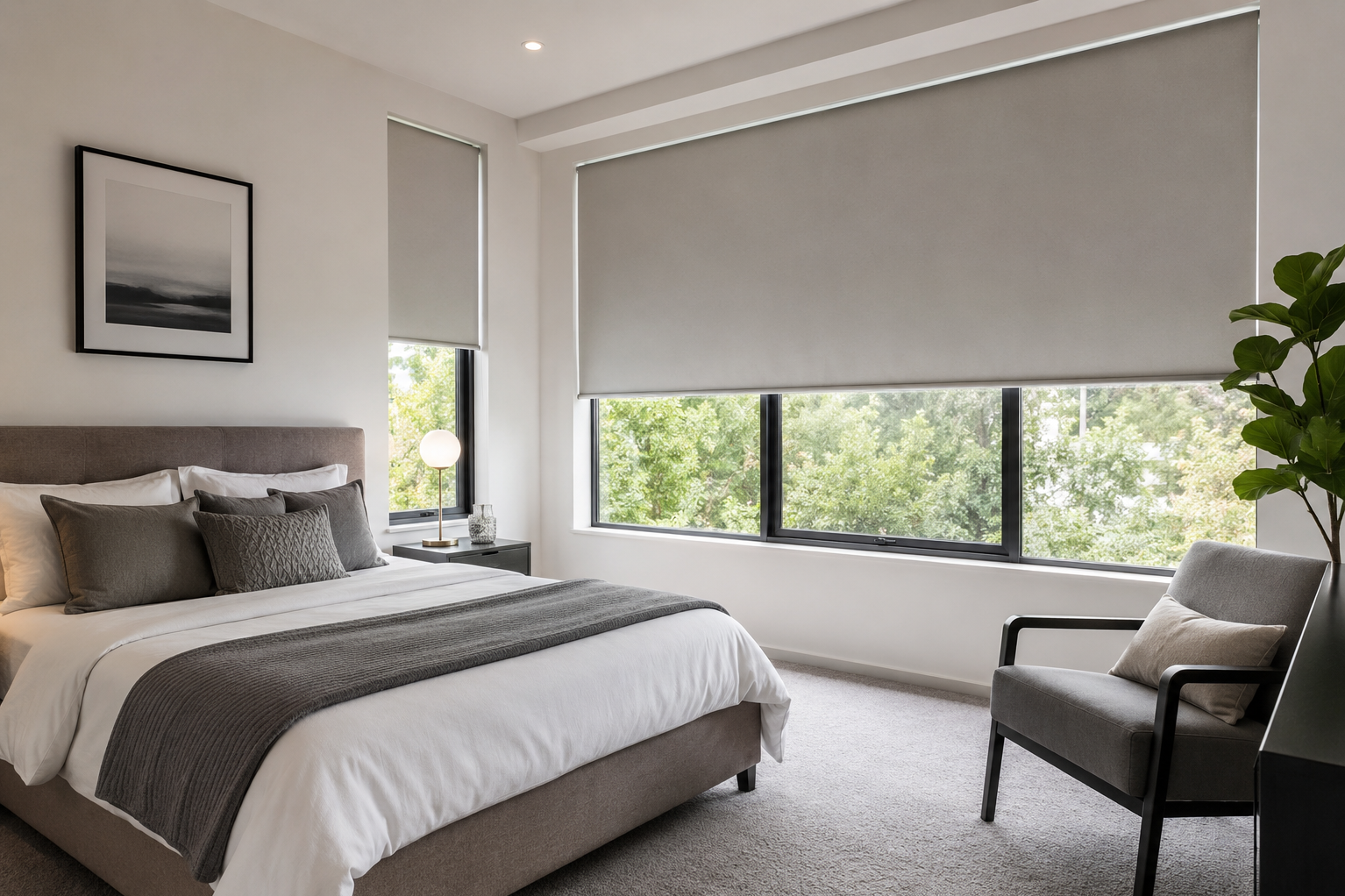 Roller Shades in Gurgaon for Practical Light Control in Modern Interiors