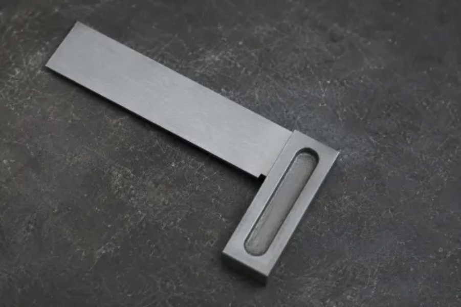 What to Review Before Selecting a Right Angle Dealer for Engineering Supplies