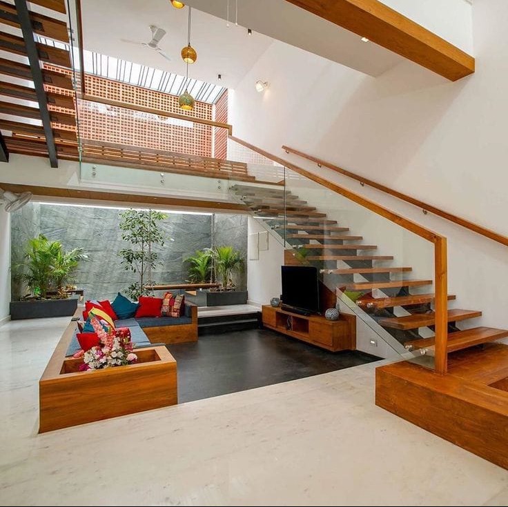Modern Floating Staircase With Warm Wooden Details