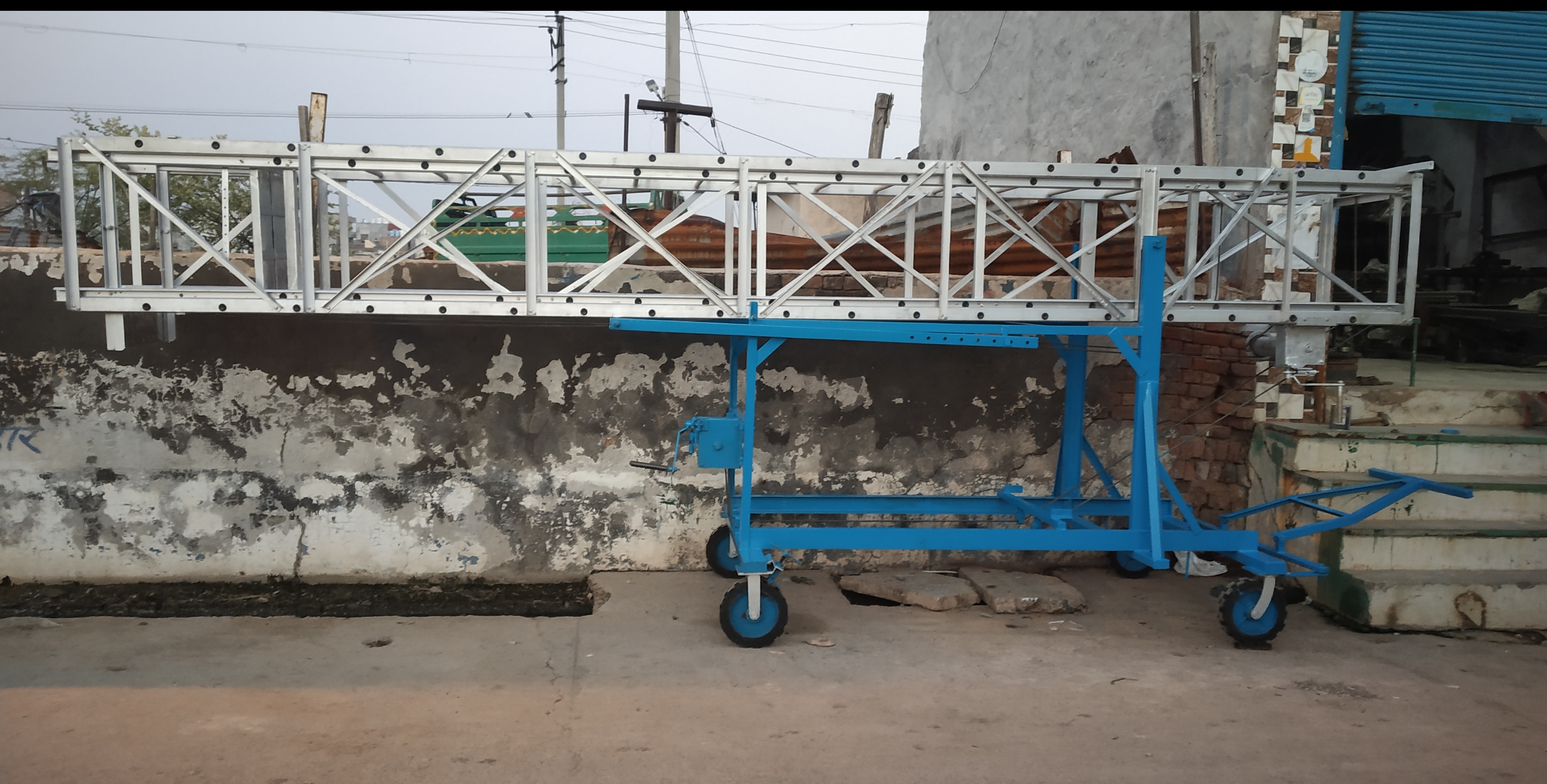 Aluminium Tiltable Tower Ladder Delhi