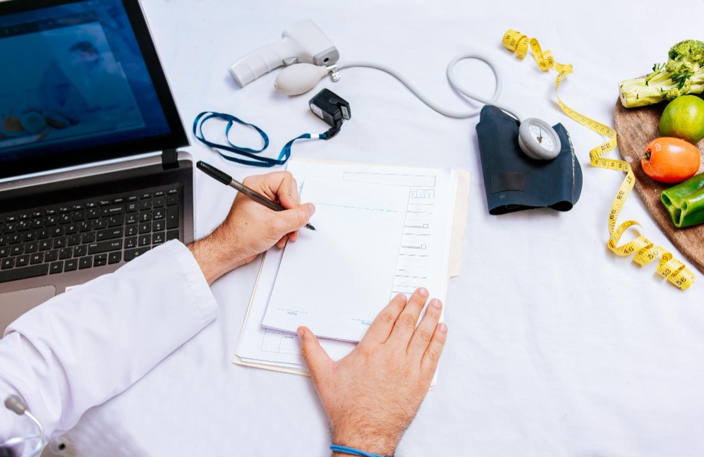 Weight Management Assessment in Thane Beyond Checking Your BMI