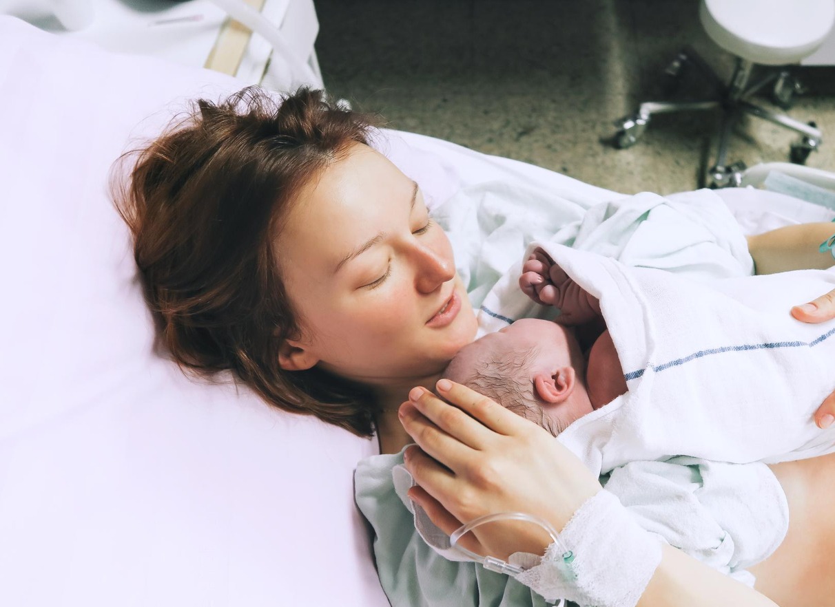 Normal Pregnancy Delivery Hospital in Dhankawadi/Katraj/Bibwewadi/Kondhwa/Wanowrie/Swargate/Pune