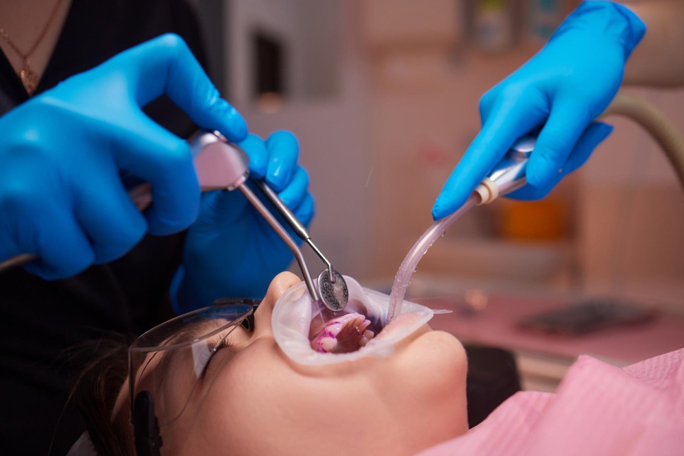 Professional Dental Cleaning in Mumbai Before Important Dental Work