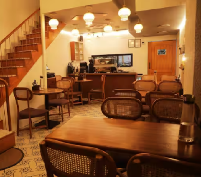 Cafe Furniture Supplier Near Me