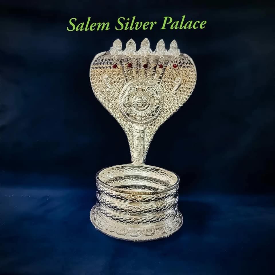 Silver Naagam Aabaranam weight 850gms
-Height-12"
Width-5"
@80 Hallmark Silver Standards
Salem Si...
