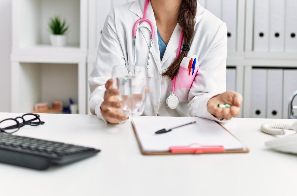 General Medicine Support for Women With Common Health Concerns
