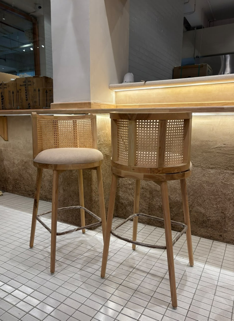 What Makes Good Cafe Furniture?