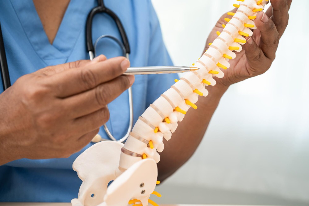 Spine Treatment: Common Mistakes That Can Make Back and Neck Problems Harder to Manage