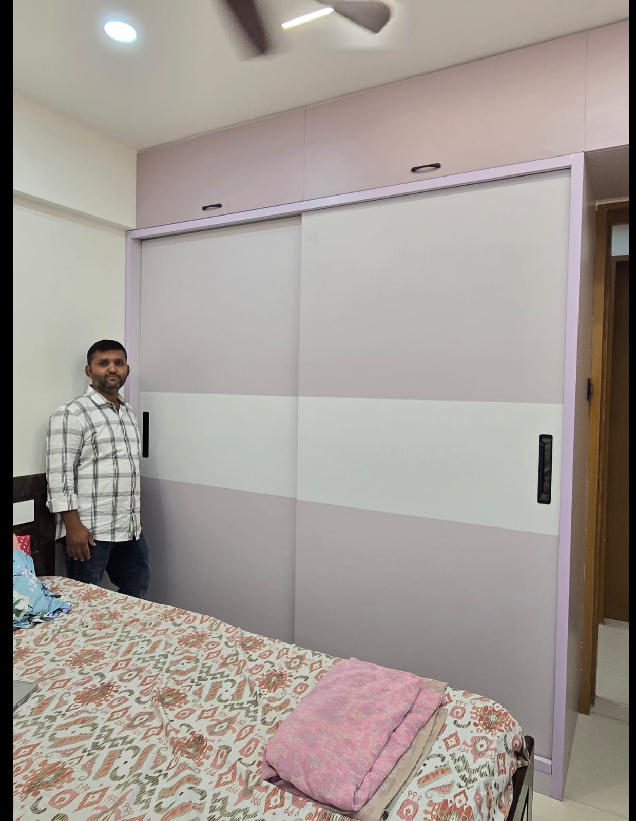 Sun Modular Kitchen is a modular kitchen and home interior service provider serving Wakad, Hinjewadi...