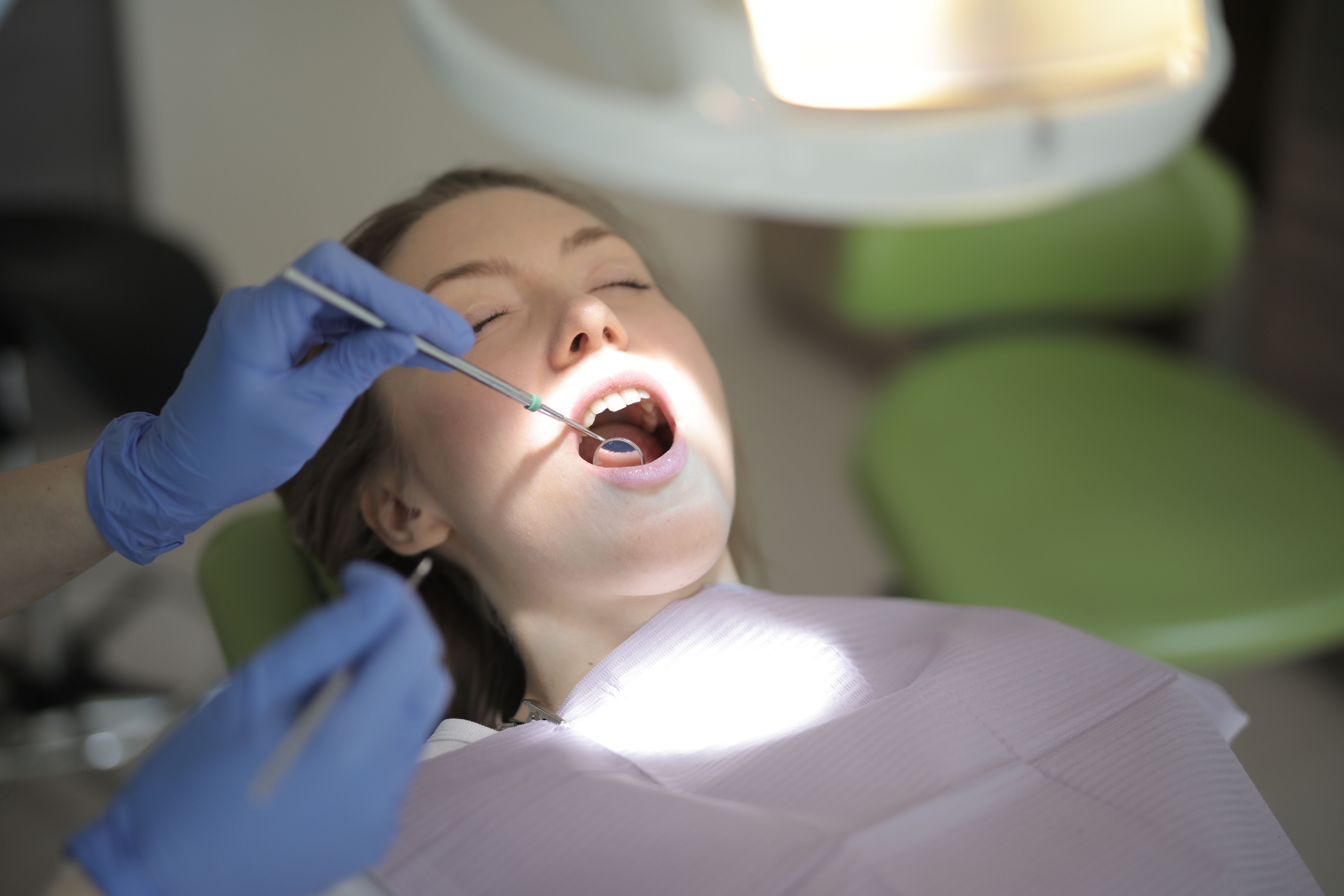 Dentist in Dwarka