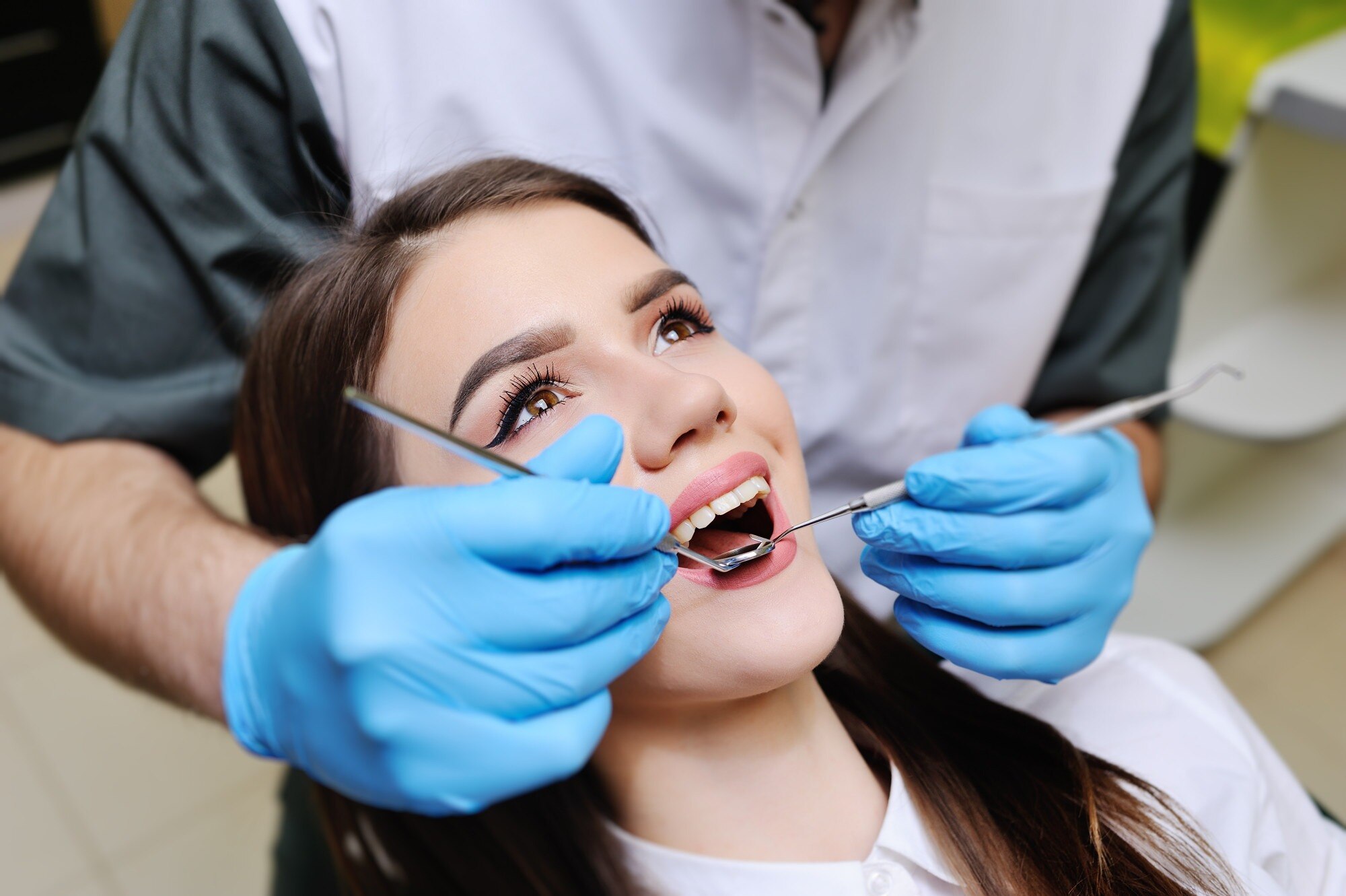 Choosing a Dental Clinic Near Me for Tooth Pain and Dental Emergencies