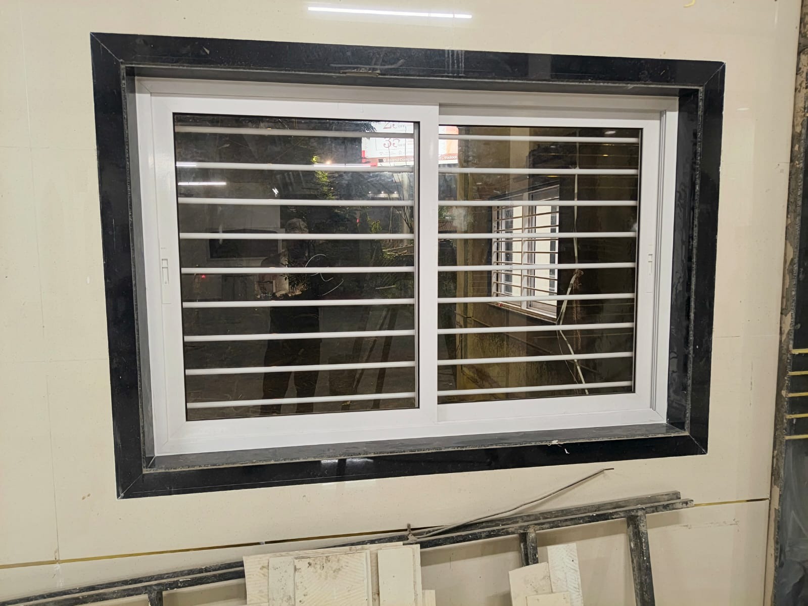 29MM Sliding Window in Vadodara