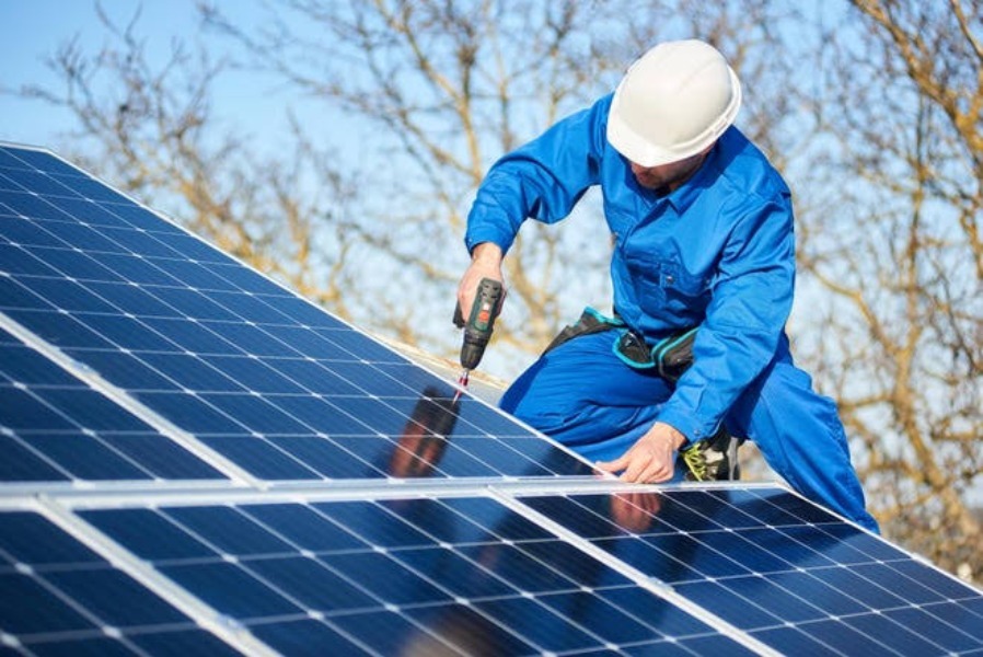 Solar Panel Installation in Gomtipur, Ahmedabad