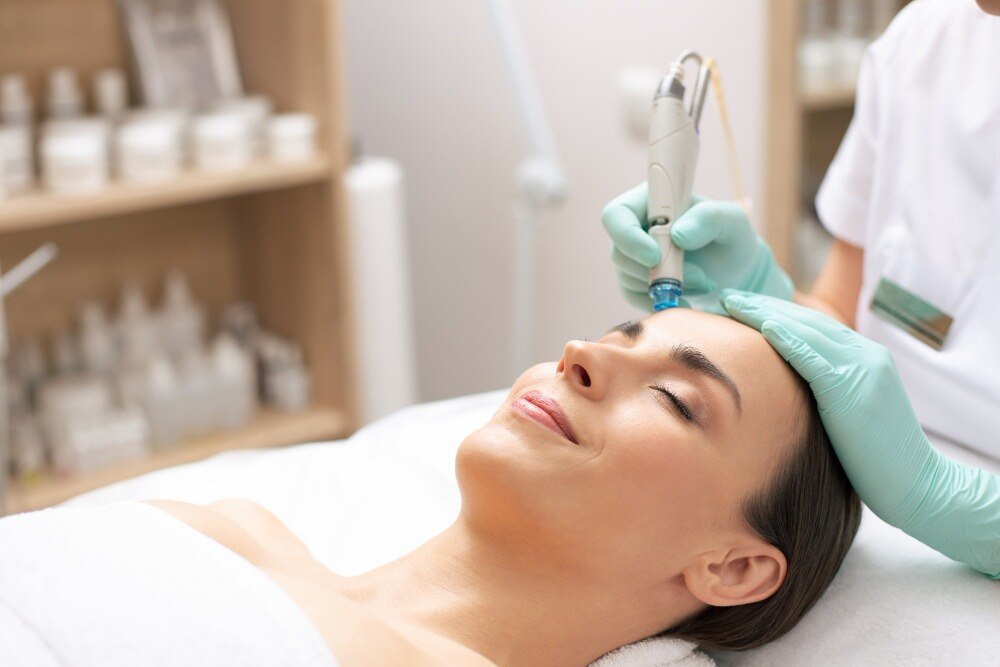 Hydrafacial Treatment for Deep Cleansing and Skin Hydration