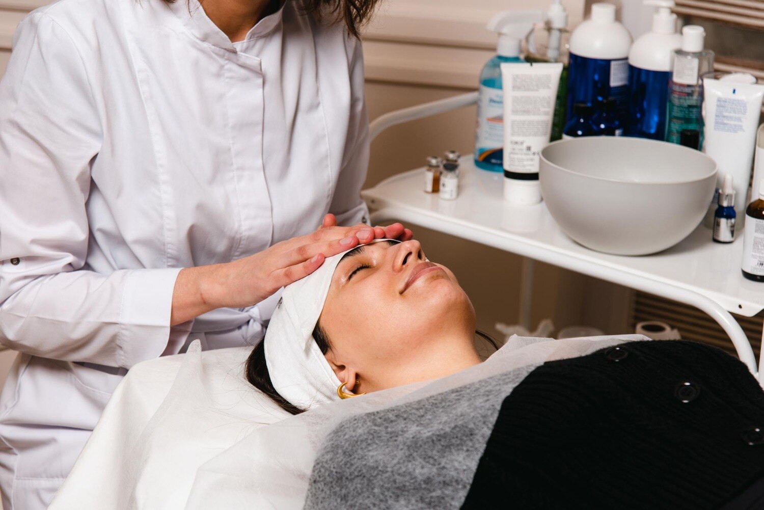 How a Skin Care Clinic Can Help Build a Treatment Plan for Your Skin Concerns