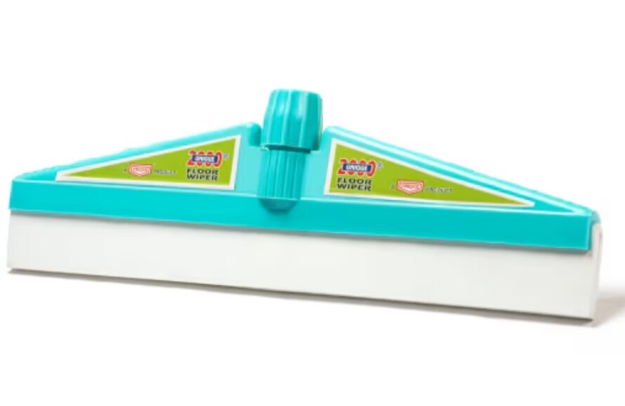 Why Durable Floor Wipers Are Better for Frequent Cleaning Needs