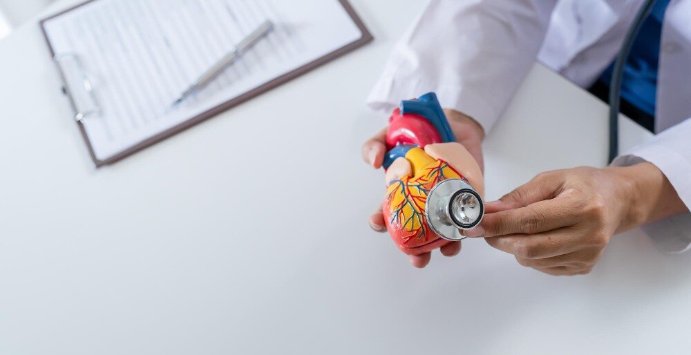 When Should You Consult a Heart Specialist for Heart-Related Symptoms?
