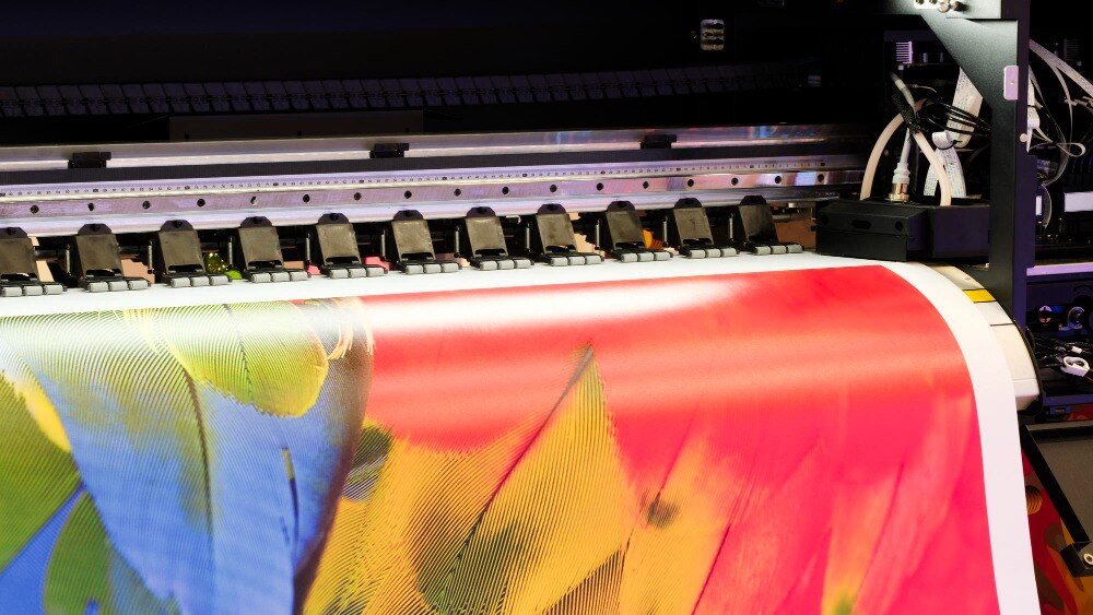 Vinyl Printing Applications for Shops, Offices, Vehicles, and Promotional Displays