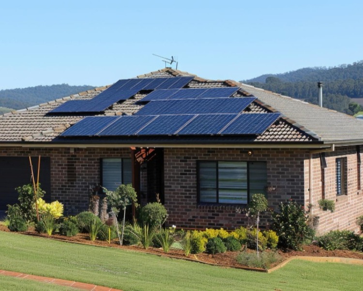 Choosing a Residential Solar System Based on Actual Electricity Use