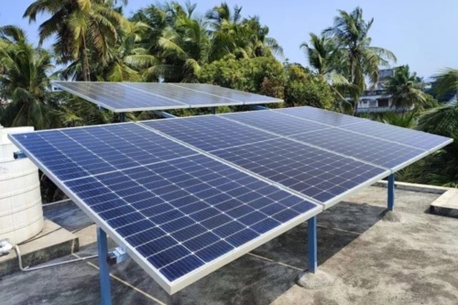 Solar Panel Installation Near Mira Cinema, Shahalam, Ahmedabad
