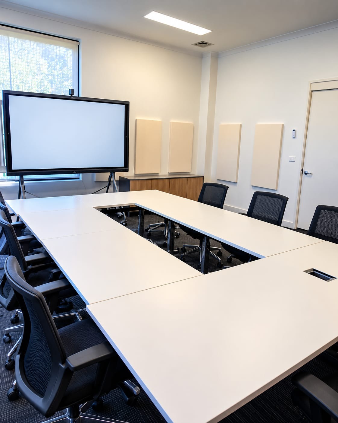 Minimal Modern Conference Room Design | Thoraipakkam