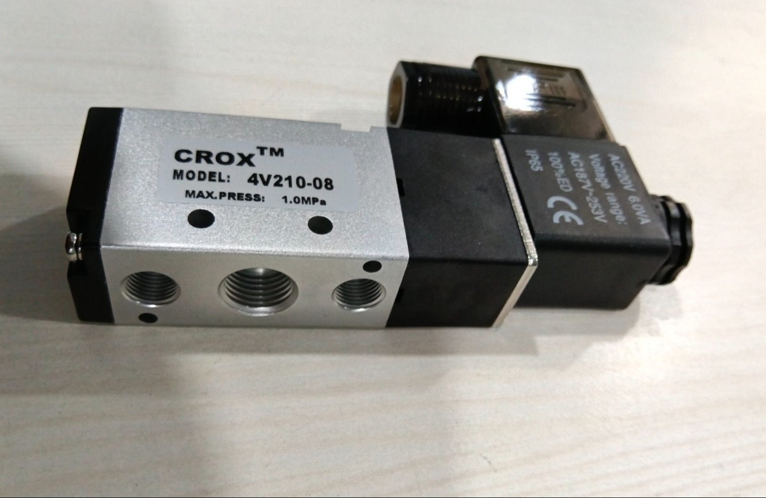 CROX 4V-210-08 SOLENOID VALVE SUPPLIER IN VADODARA
