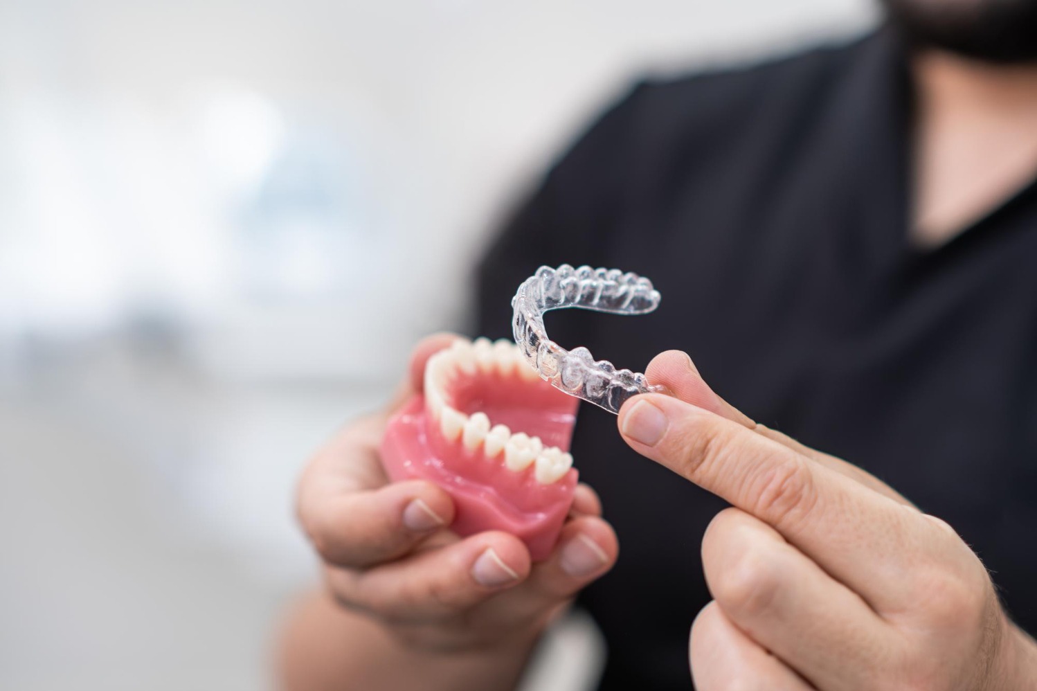 How Aligners Fit Into Everyday Life During Orthodontic Treatment