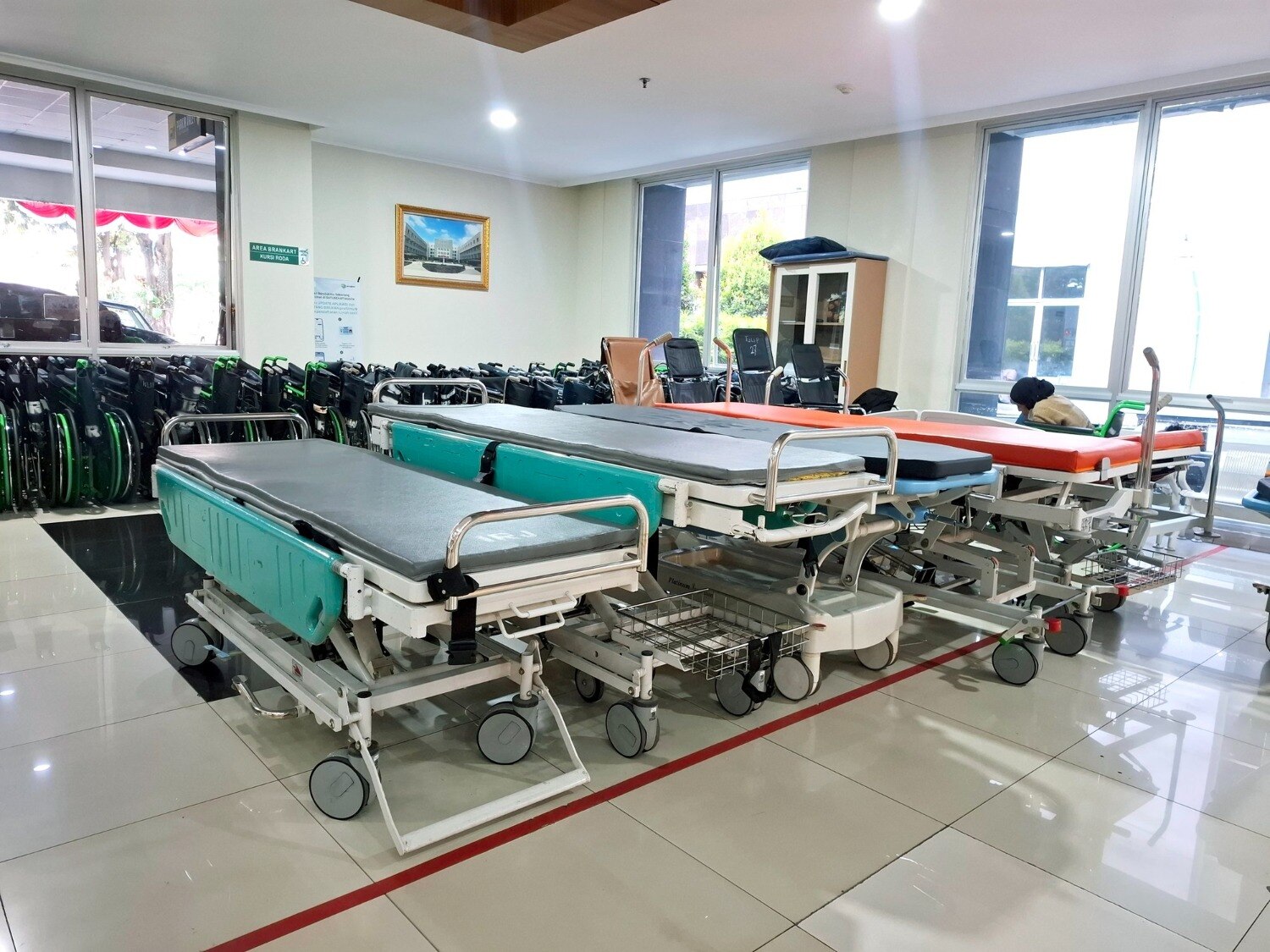 How Medical Furniture Procurement Works for Chennai Care Facilities