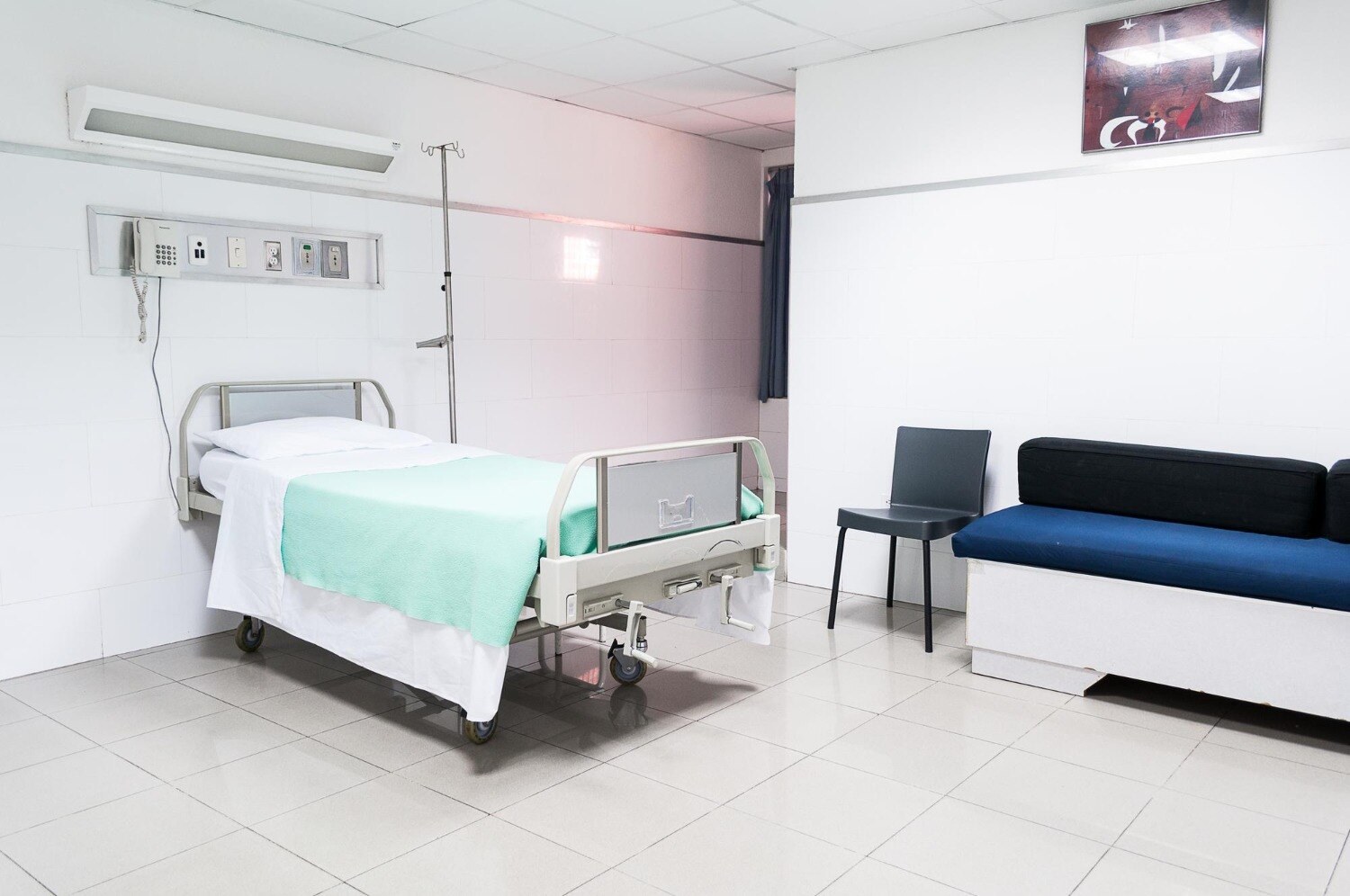 Where Home Care Providers Can Buy Semifowler Medical Furniture in Chennai