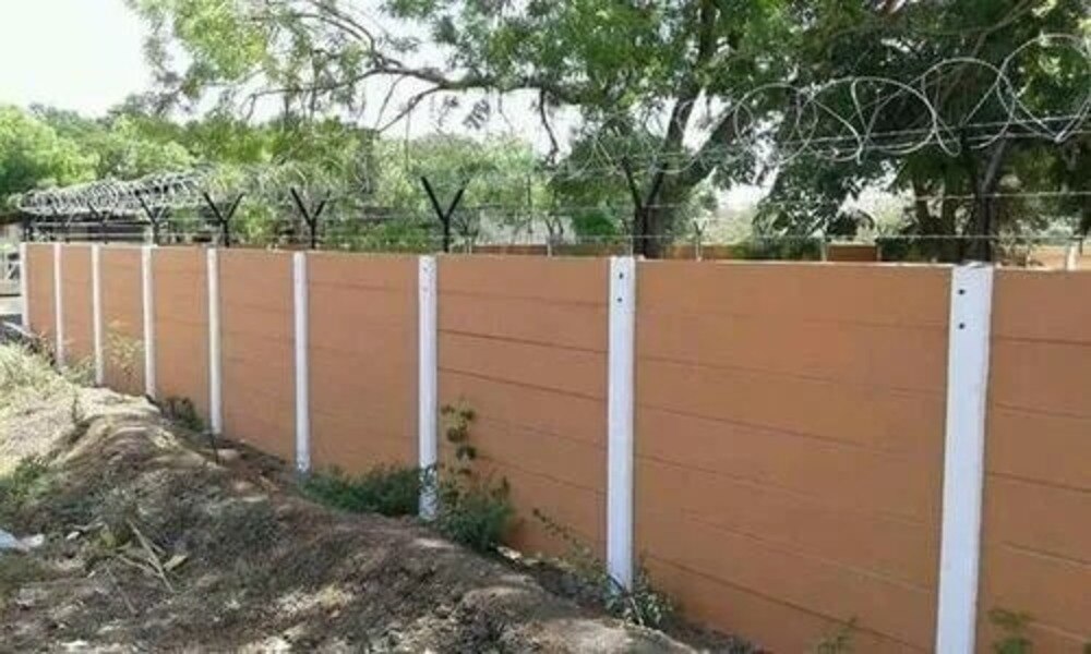 Precast Concrete Wall or Brick Wall for a New Plot in Nagpur